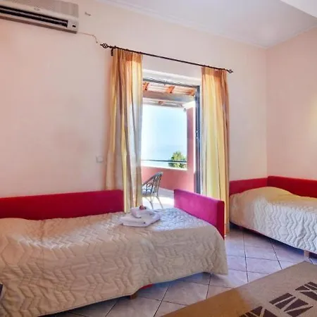Hotel Chrismos Apraos