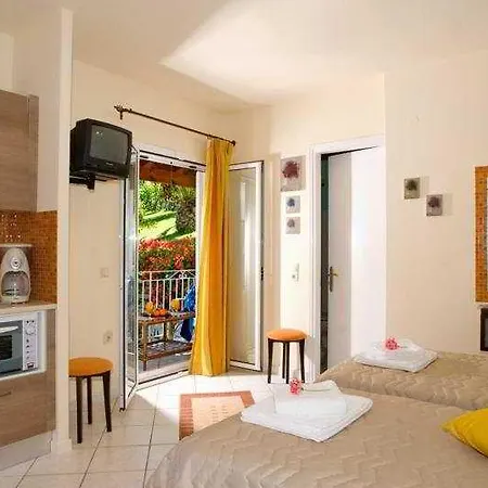 Hotel Chrismos