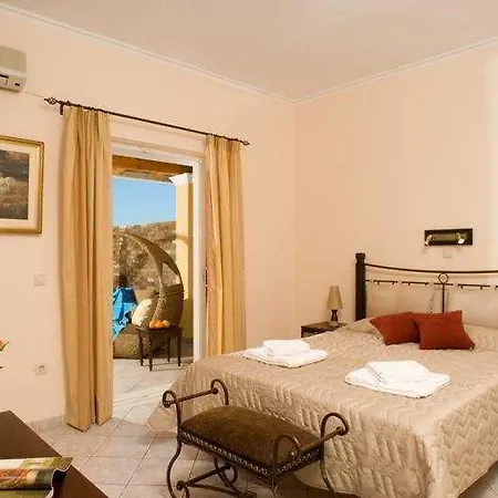 Chrismos Hotel Apraos