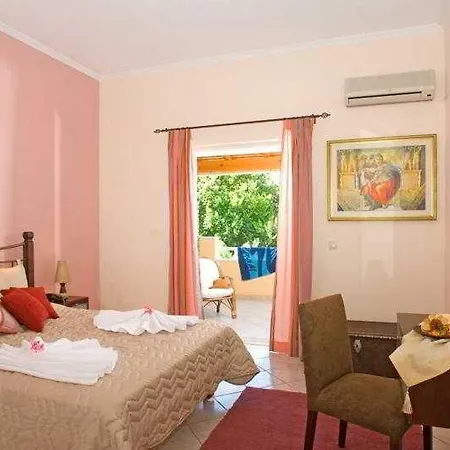 Hotel Chrismos 3*